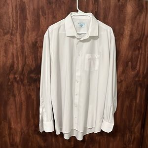 &Collar men’s white button down dress shirt. Wrinkle free XL